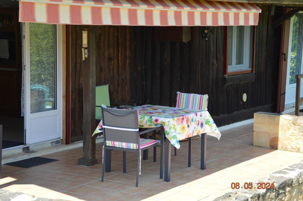 Le Chalet Des Contries Sarlat-la-Caneda Luaran gambar